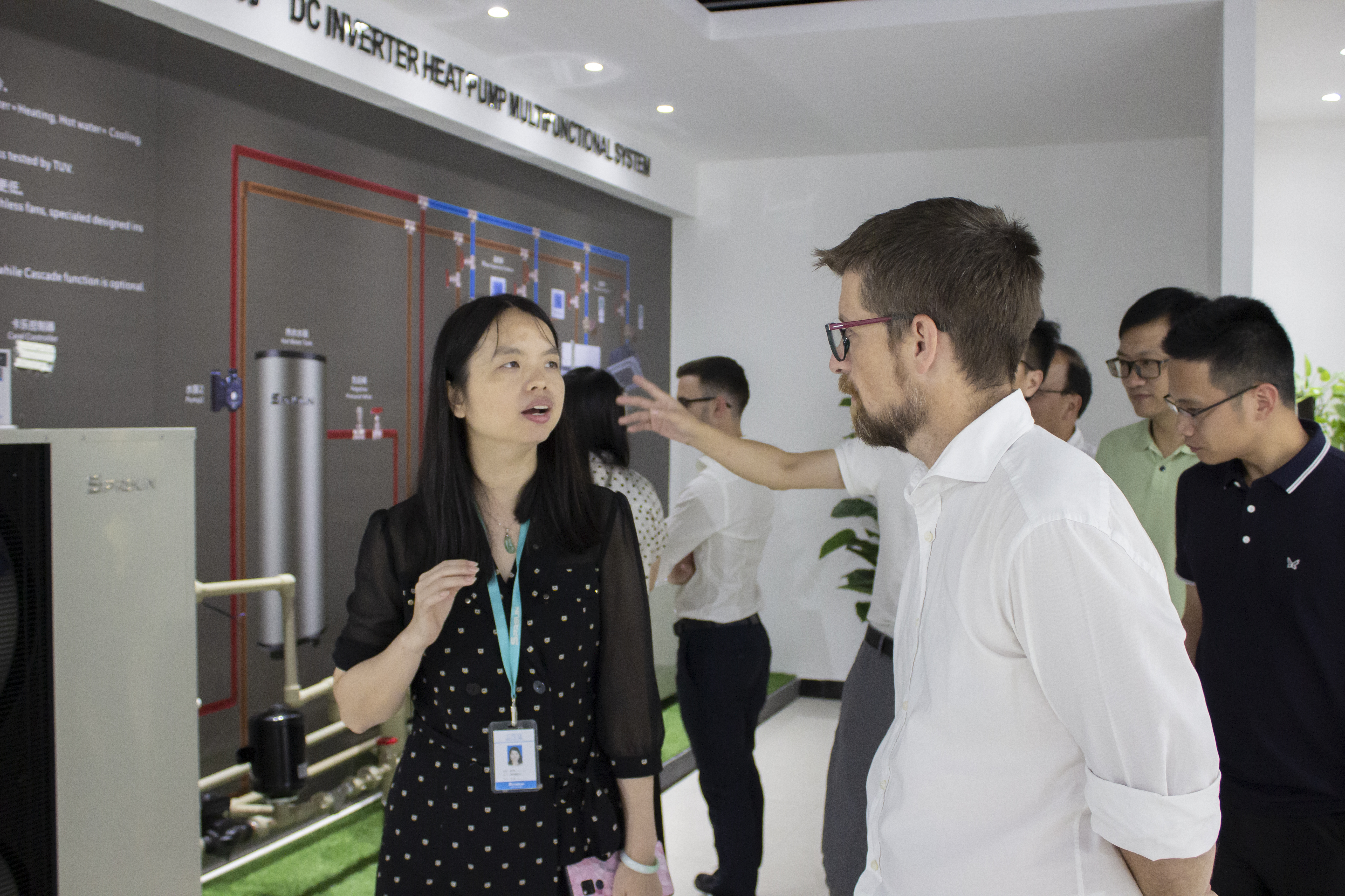 Reprezentanții CAREL vizitează SPRSUN