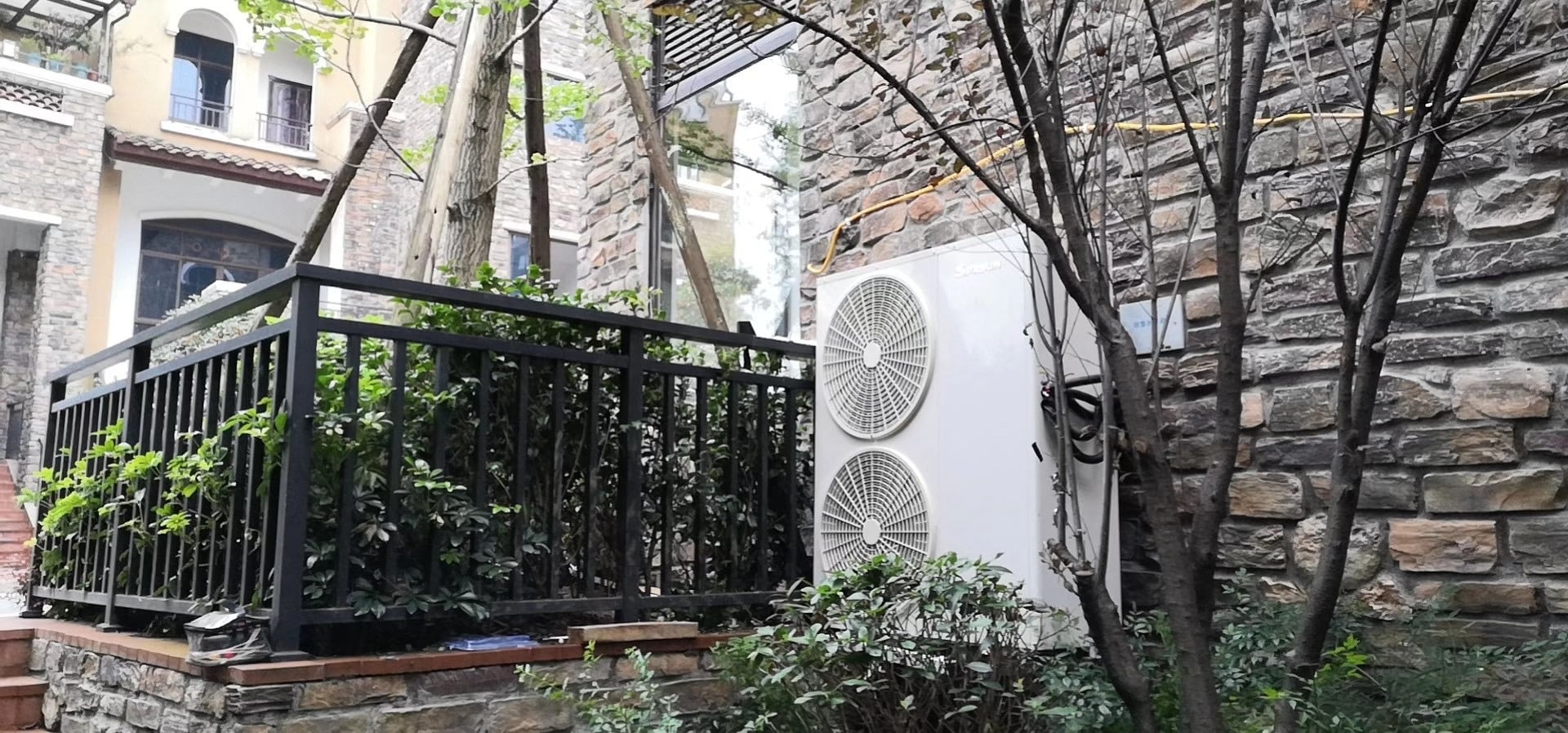 Proiect &icirc;n Rom&acirc;nia-2